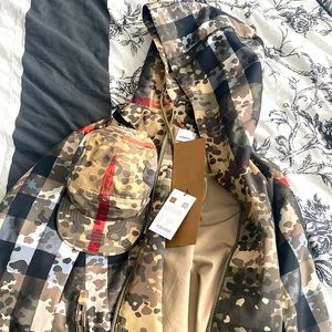 2x Mens Burberry coat and hat!!!